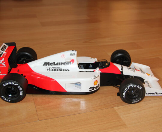 Tamiya MP4/6 scale 1/12 Ayrton Senna Formula 1