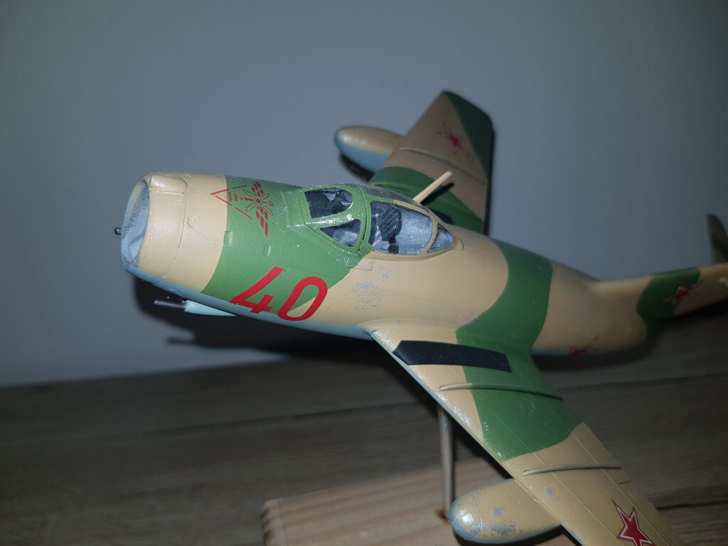 Revell Mig 15 Fagot Scale 1/48 in flight